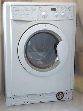 Indesit Waschmaschine.jpg